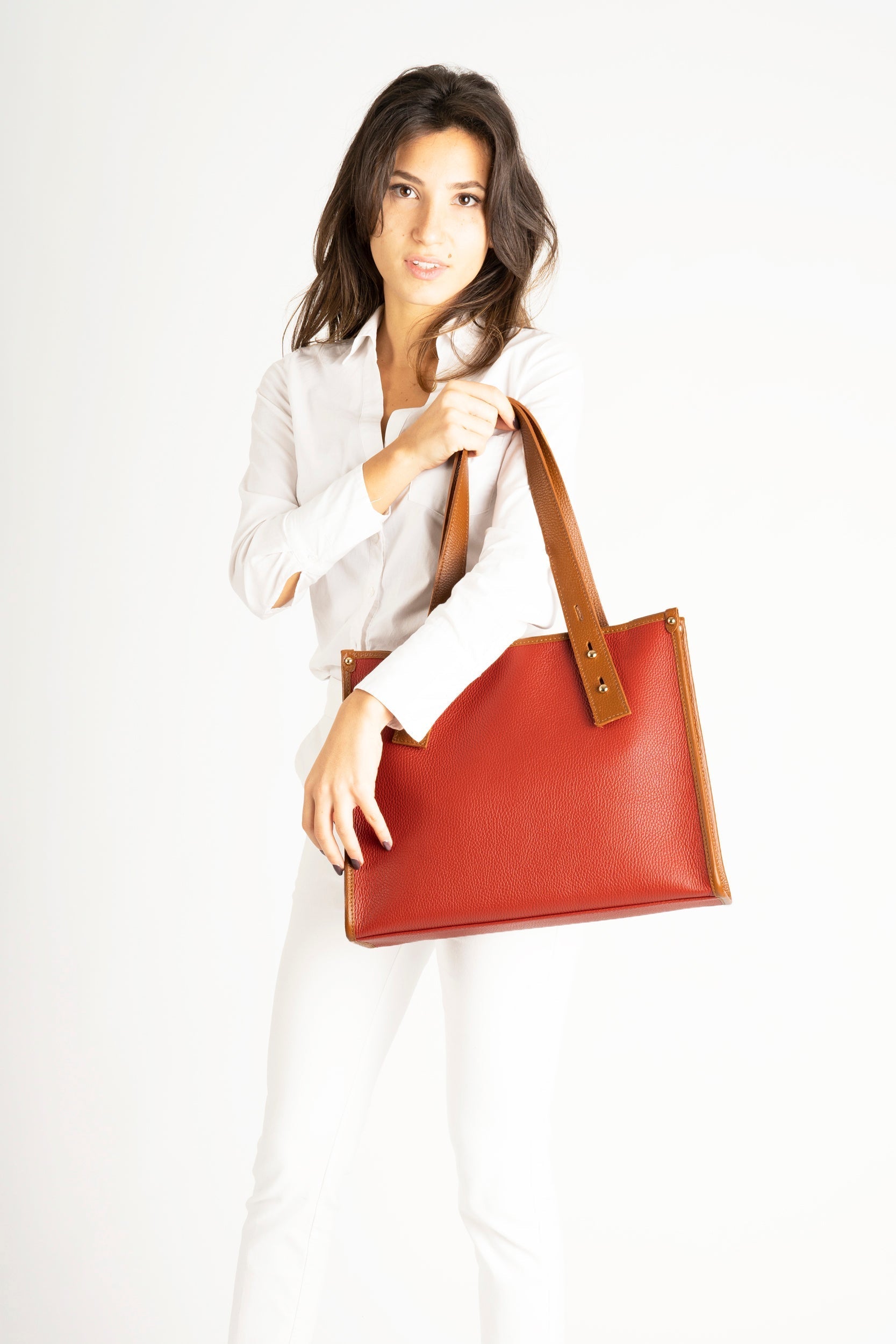 BD1083-RED